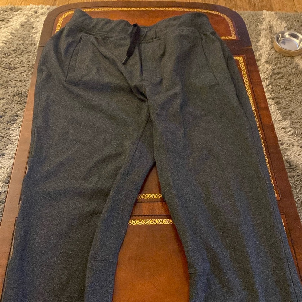 Lululemon Men’s Joggers